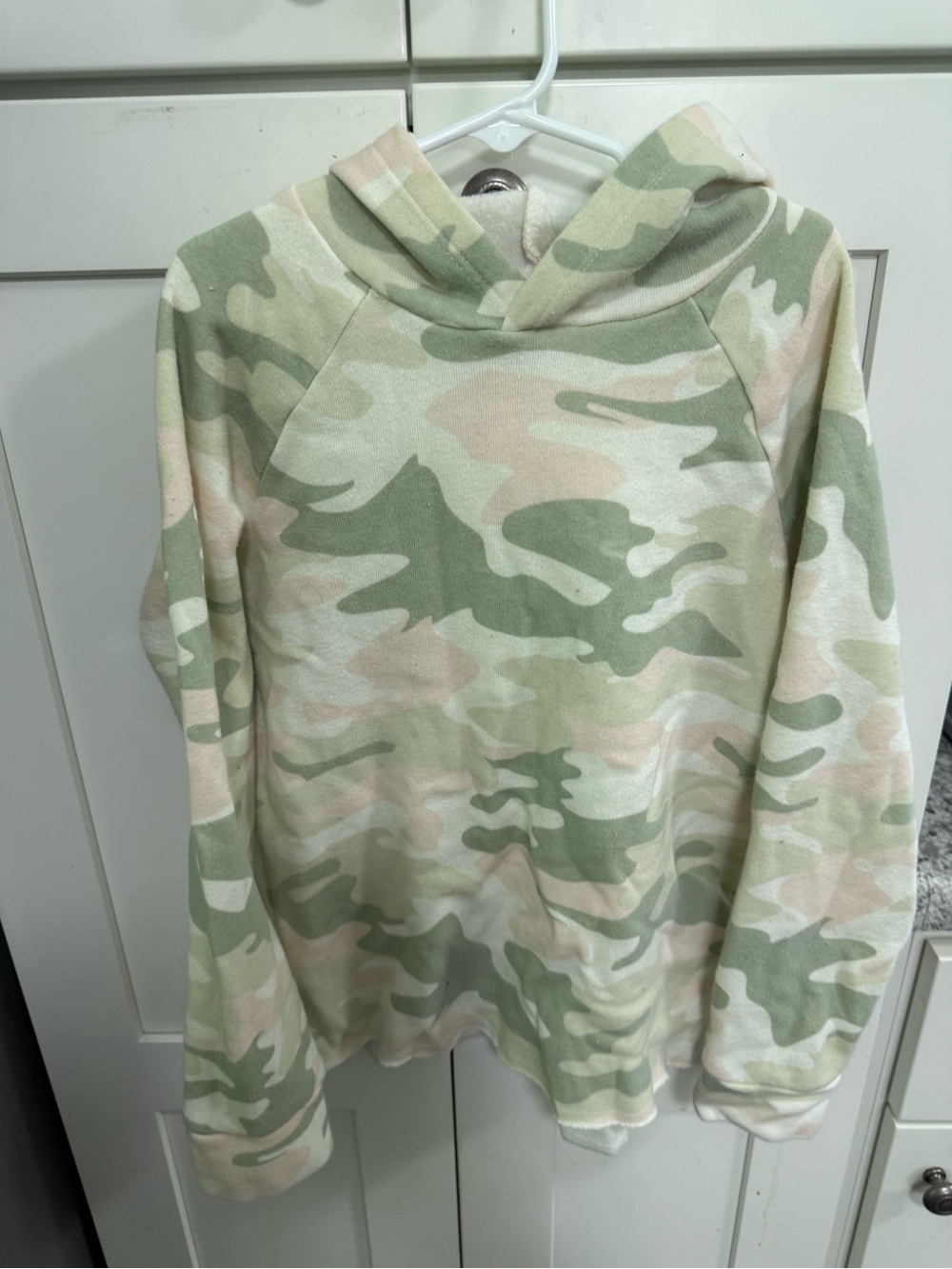 Camo Hooded Pullover Sweatshirt - Green & Cream
